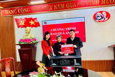 Agribank đồng hành cùng nhà trường lan tỏa yêu thương, tiếp sức giáo dục